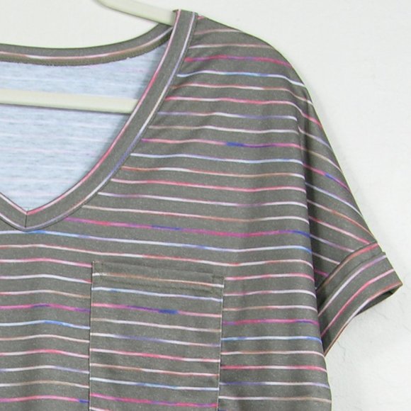 LAST ONE!! Green & Multi Color Front Pocket Tee - Picture 6 of 8